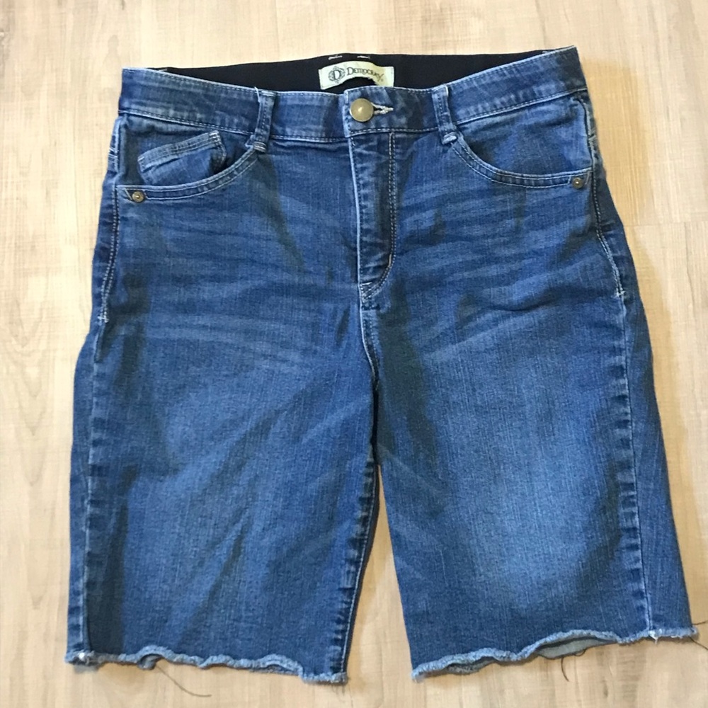 Democracy Bermuda shorts!!! Good condition